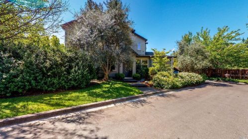 4607 Summerhays Pl, Santa Rosa, CA 95405-7843