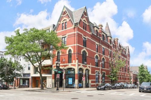 366 Broadway, Boston MA  exterior