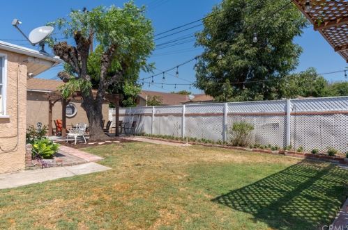 2809 Fairman St, Lakewood CA  90712-3631 exterior