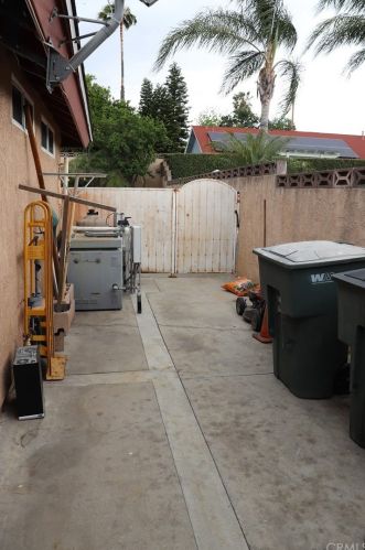 12695 Santa Ana Pl, Chino CA  91710-3228 exterior