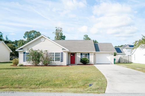 36 Mint Farm Dr, Beaufort, SC 29906-8985
