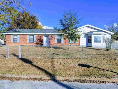 230 Katie Dr, Cowarts, AL 36321-4228