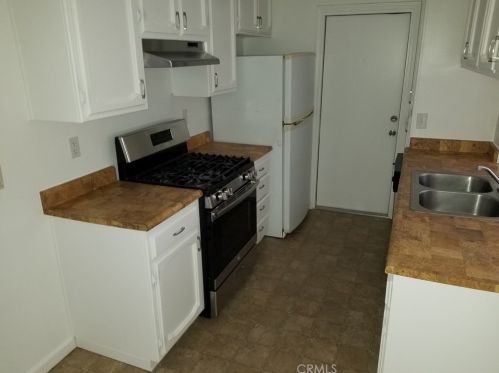 744 Pomona Ave, Oroville CA  95965-4543 exterior