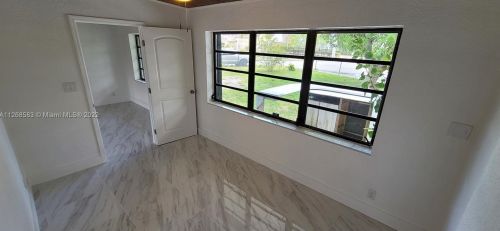 1426 22nd Ave, Hollywood FL 33020-2001 exterior