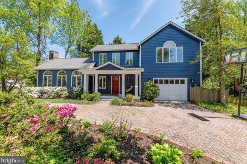 444 Great Falls St, Falls Church VA  22046-2608 exterior