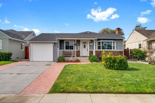 1100 Hiller St, Belmont, CA 94002-2825