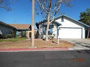 15794 Monica Ct, Fontana, CA 92336-8736