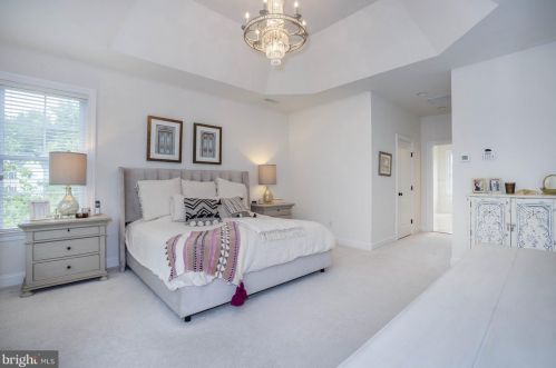 10 Pine Valley Ct, Glen Mills PA  19342-1823 exterior