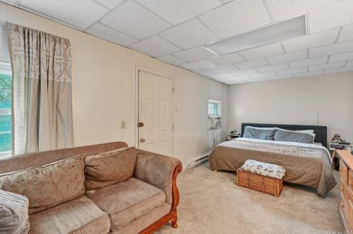 14 Oak Ave, Highland Falls NY  10928-1305 exterior