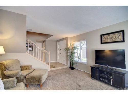 2844 Hempstead Rd, Anaheim, CA 92806-3838