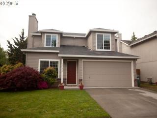 3032 Tumblestone Dr, Beaverton, OR 97123-7967