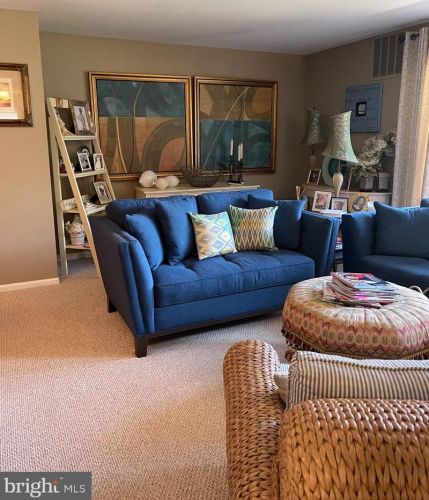 903 Dogwood Ct, Lansdale PA 19446-4978 exterior