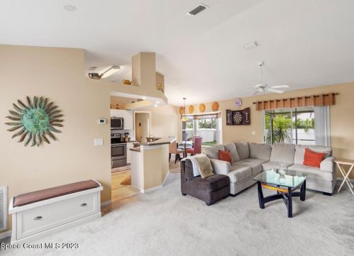 604 Carnival Ter, Sebastian, FL 32958-6564
