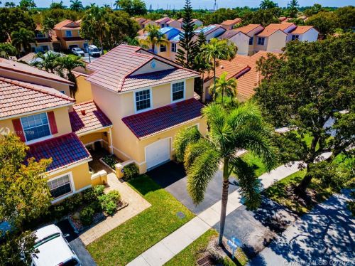 17874 10th Ct, Hollywood, FL 33029-4418