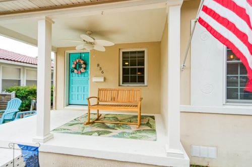 836 30th Ave, Saint Petersburg, FL 33704-2023