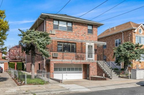 924 Wilcox Ave, Bronx, NY 10465-1624
