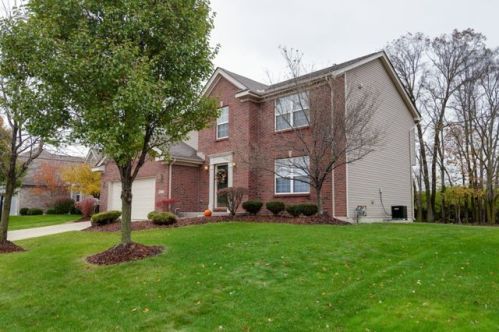 418 Whisperwood Dr, Englewood, OH 45322-1446