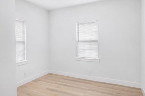 702 40 St, Galveston TX 77550-1243 exterior