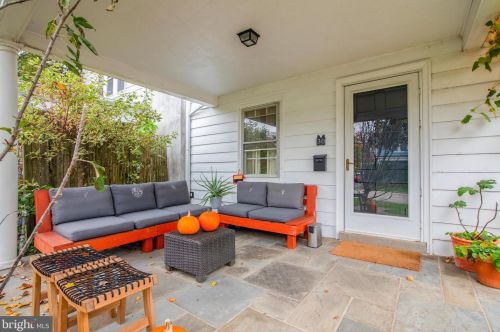 30 Tenmore Rd, Haverford, PA 19041-1224