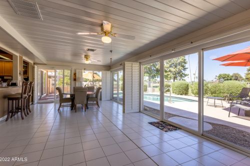 15213 Cameo Dr, Sun City AZ  85351-2001 exterior