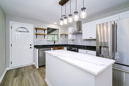 2100 Country Club Hills Dr, North Augusta SC  29860-9746 exterior