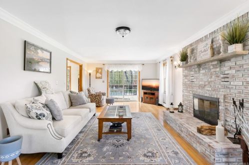 3 Kimberly Dr, Camp Bell Hall, NY 10916-3335