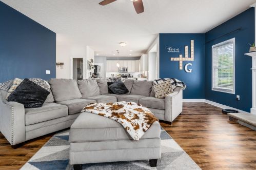 103 Glen Crossing Dr, Pataskala OH  43062 exterior