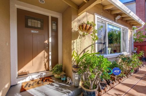 393 Bluefield Dr, San Jose, CA 95136-2106