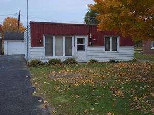 510 Jackson St, Mishicot, WI 54228-9762