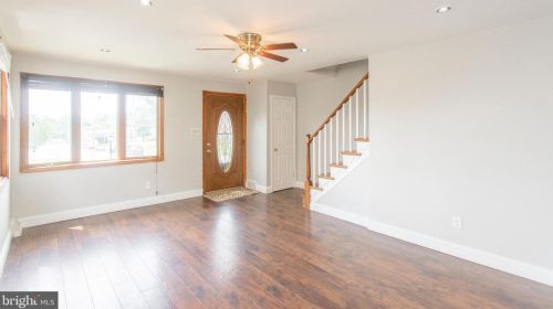 716 Michell St, Ridley Park, PA 19078-3719