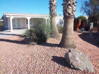 1927 Bellerive Dr, Chandler, AZ 85249-4048
