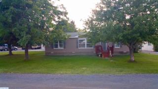 606 Harrison St, Kennewick, WA 99336-2002