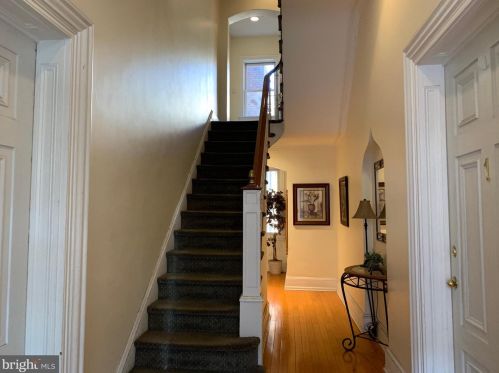 1501 Green St, Philadelphia PA  19130-4039 exterior
