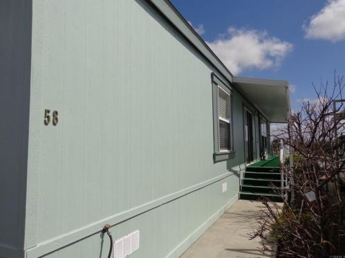 58 Havenview Ln, Oceanside CA  92056-4831 exterior