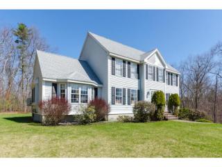 38 Briarwood Dr, Salem, NH 03079-1696