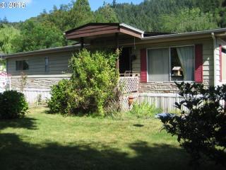644 Division Ave, Drain, OR
