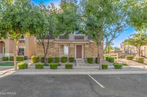 455 Alder Ct, Gilbert, AZ 85233-4417