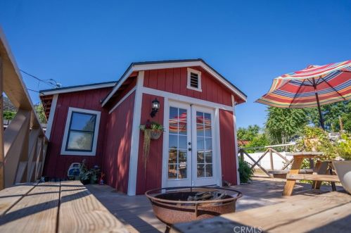 20135 Grand Ave, Wildomar CA  92595-9370 exterior