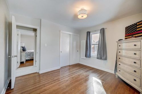 3316 Honey Creek Dr, Milwaukee WI  53219-3911 exterior