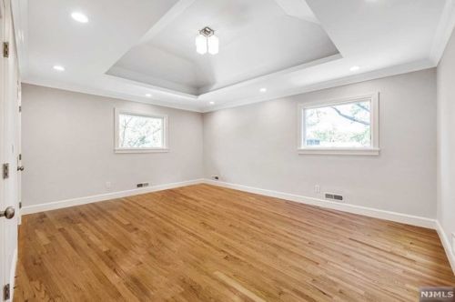 187 Charlotte Pl, Englewood NJ  07632-1615 exterior