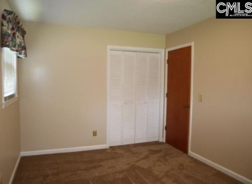 211 Laurel Mdw Dr, Cayce-West Columbia SC  29169-2311 exterior