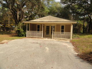 731 Alaqua Dr, Freeport, FL 32439-2427