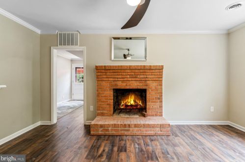 4 Willow Branch Pl, Fredericksburg VA  22405-1446 exterior