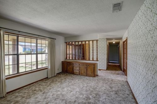 750 Jackson St, Halsted, TX 78945-1726