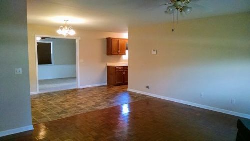 1902 Burlington Cir, Columbia, TN 38401-6809