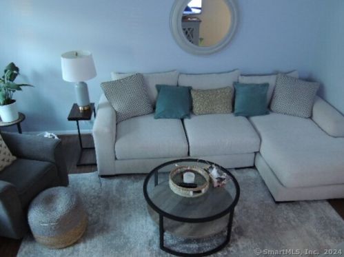 229 Branford Rd, North Branford CT  06471-1360 exterior