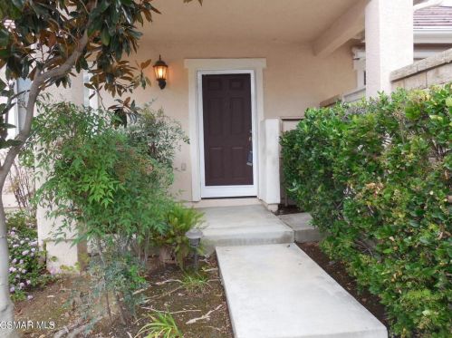 5669 Pansy St, Simi Valley CA  93063-3550 exterior