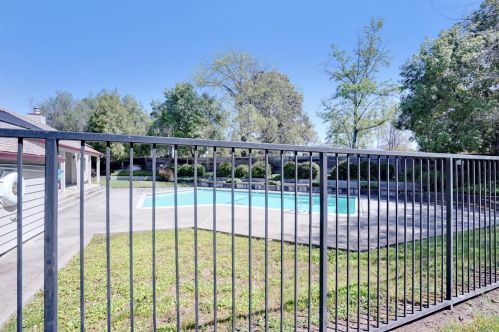 2512 Westberry Dr, Santa Rosa CA 95403-4134 exterior