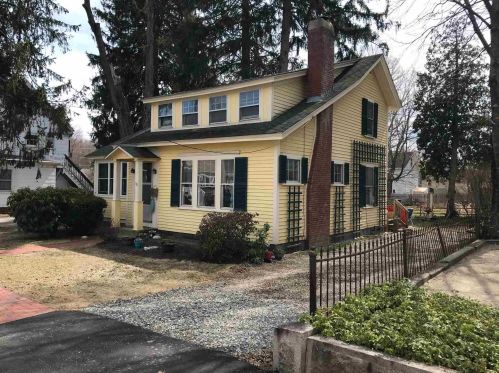 30 Summer St, Dover, NH 03820-3956