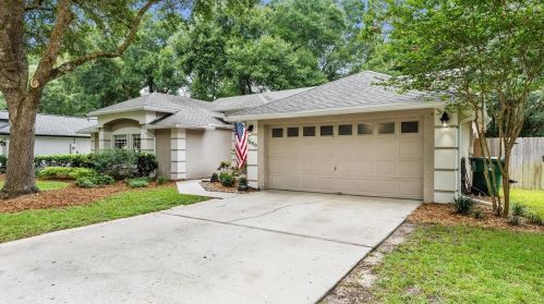 1550 Bent Oaks Blvd, Deland, FL 32724-8045
